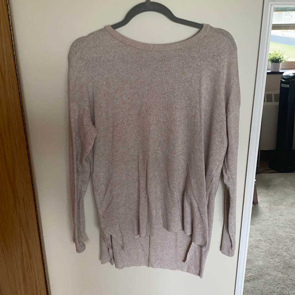 AMERICAN EAGLE soft & plush beige sweater